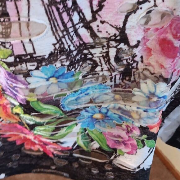 Fantasia Tunic Top - Picture 7 of 10